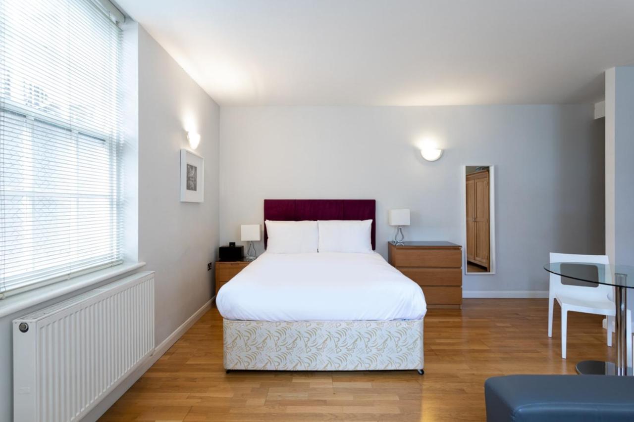 Groveland Court Apartment 1 런던 외부 사진