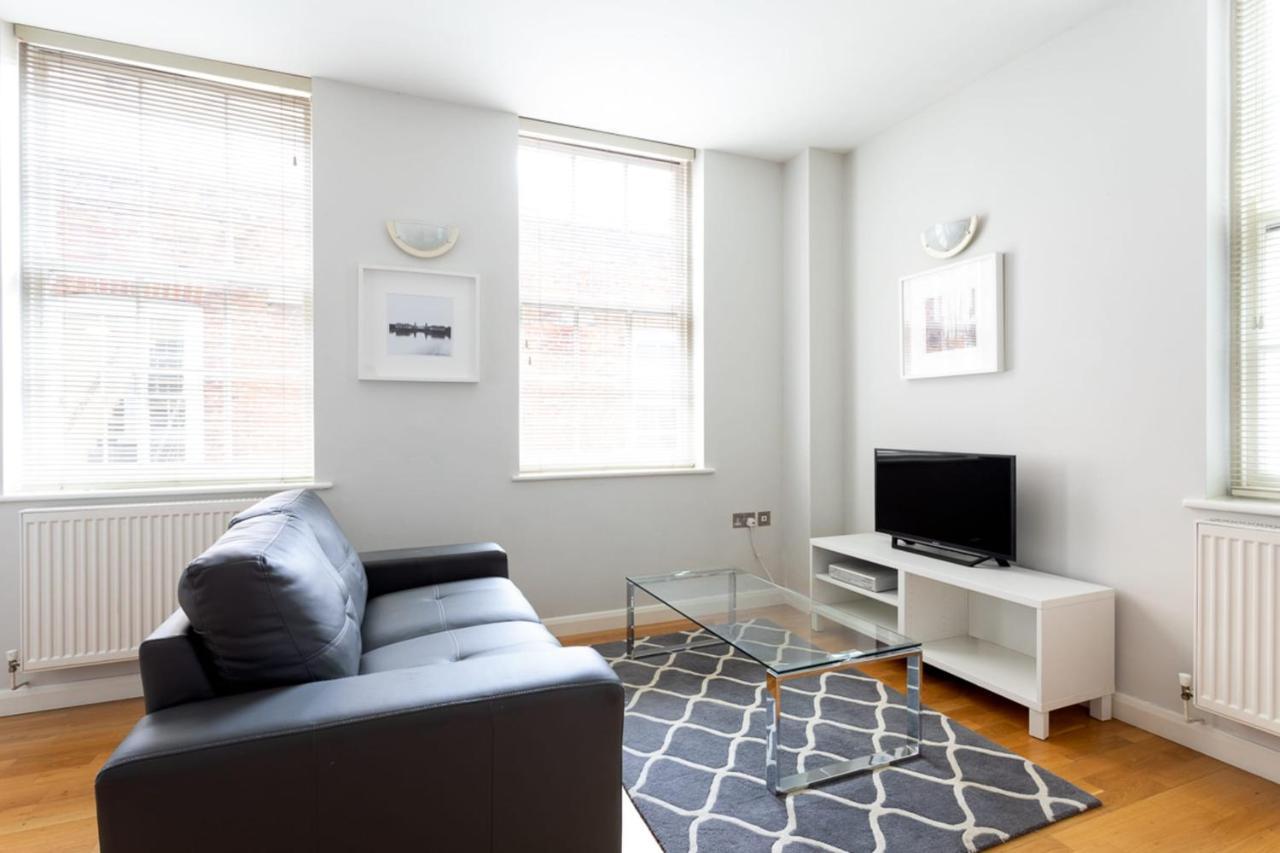 Groveland Court Apartment 1 런던 외부 사진
