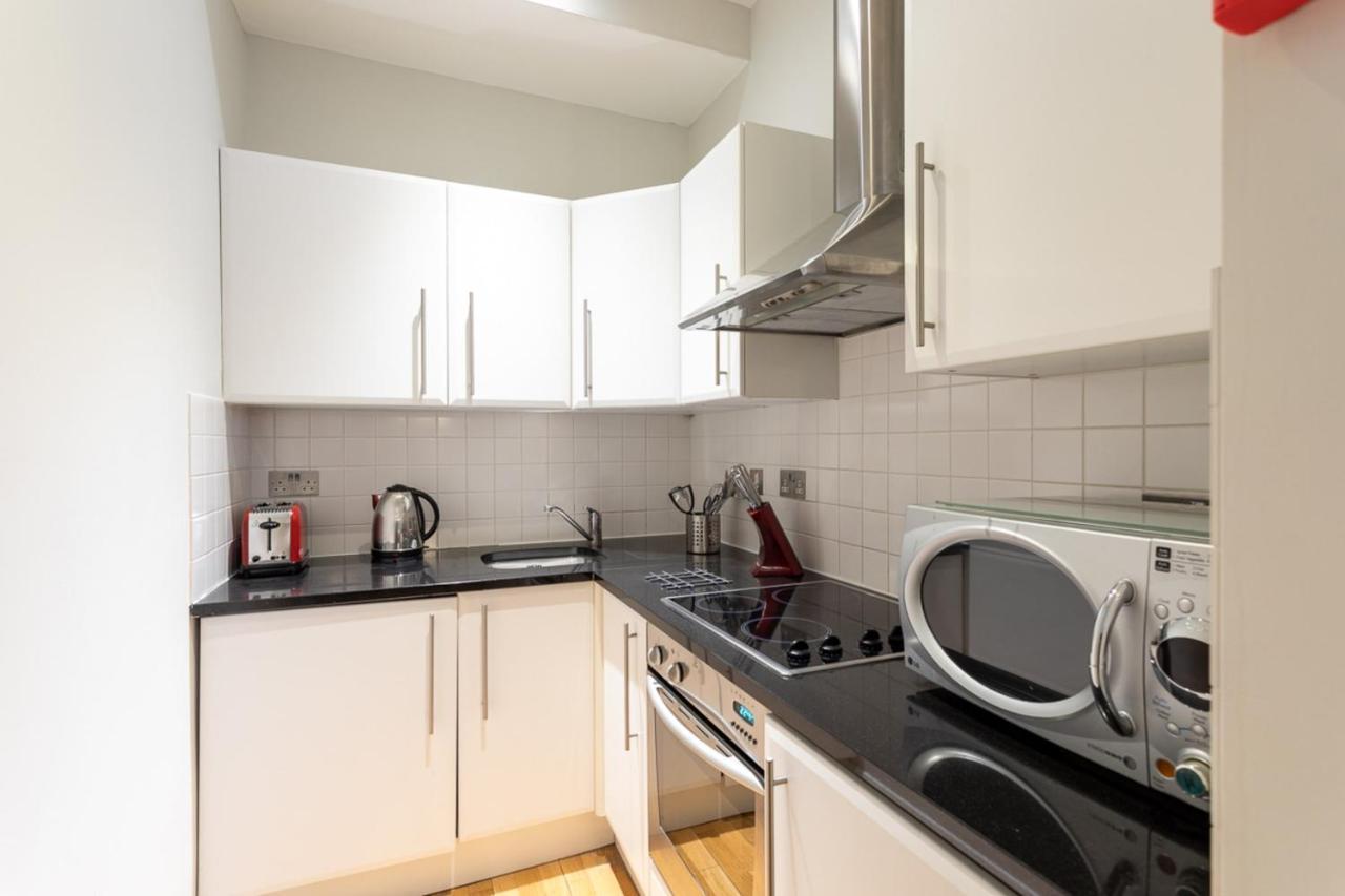 Groveland Court Apartment 1 런던 외부 사진