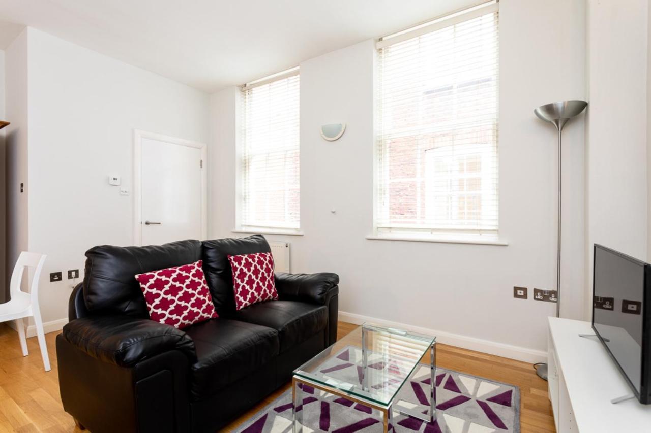Groveland Court Apartment 1 런던 외부 사진