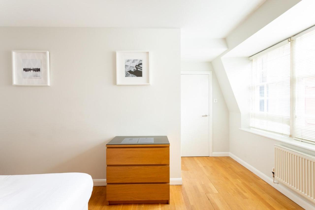 Groveland Court Apartment 1 런던 외부 사진